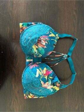 Lane Bryant Teal Floral Lace Plunge Bra
